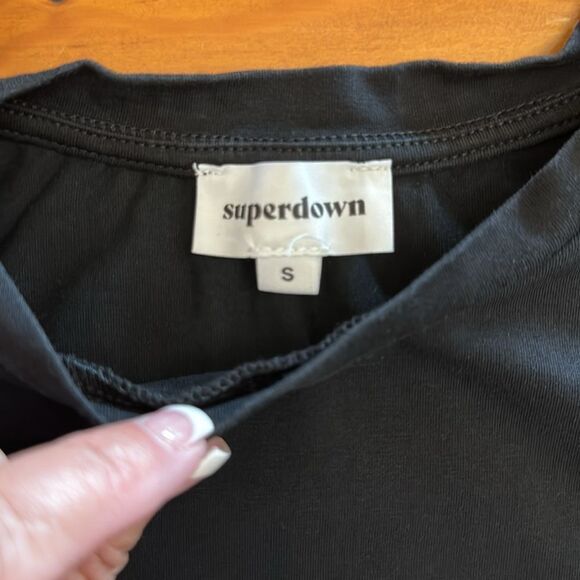 Jen Lettuce Baby Tee in Black - Picture 10 of 11